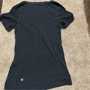 lululemon t shirt
